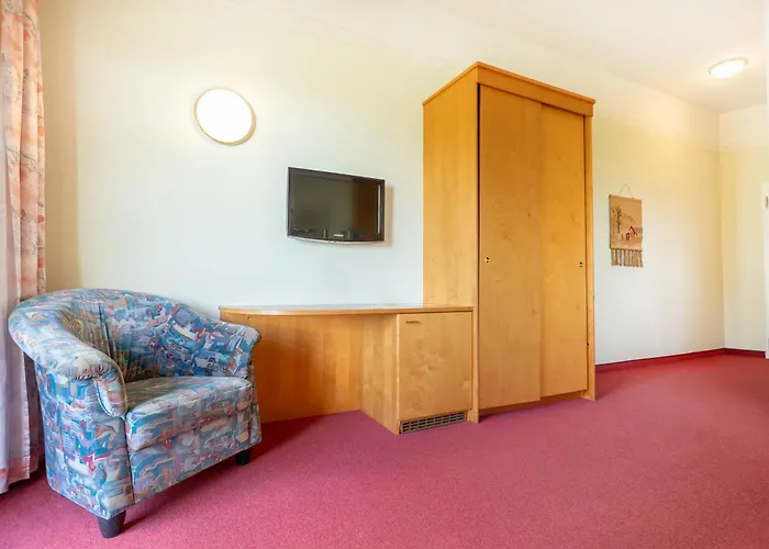 فندق Panoramahof Ziegler 3*